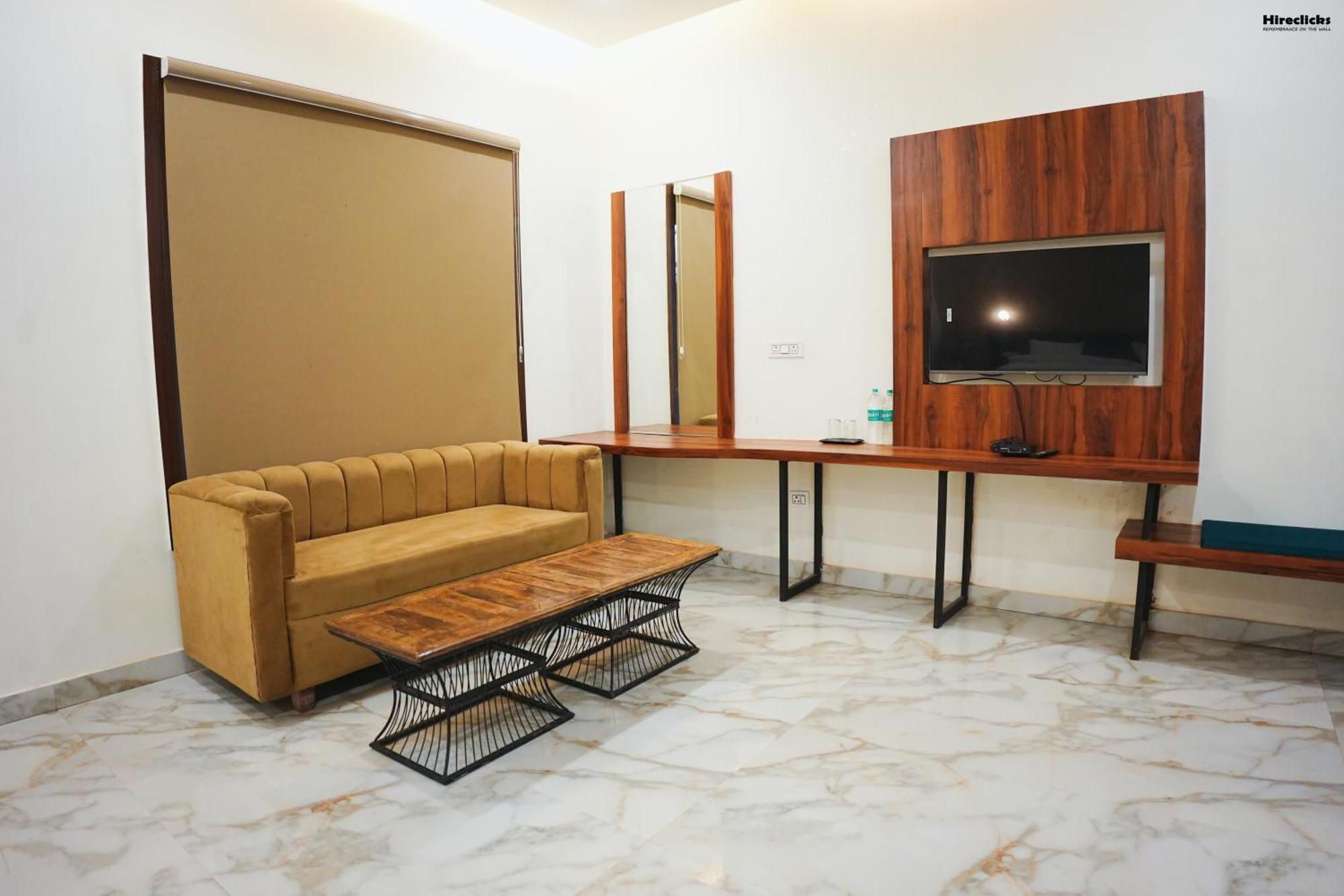 The Krati Resort & Convention Centre بريلي المظهر الخارجي الصورة